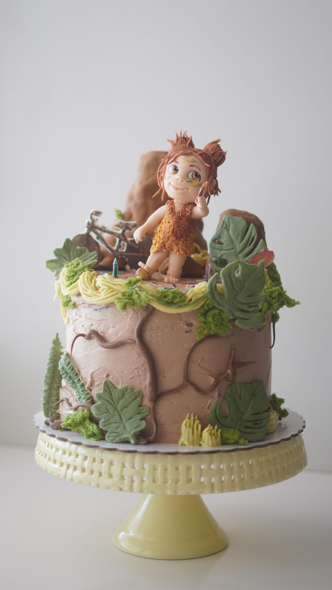 TARTAS CON MODELAJE A MANO EN 3D Tarta cavernícola